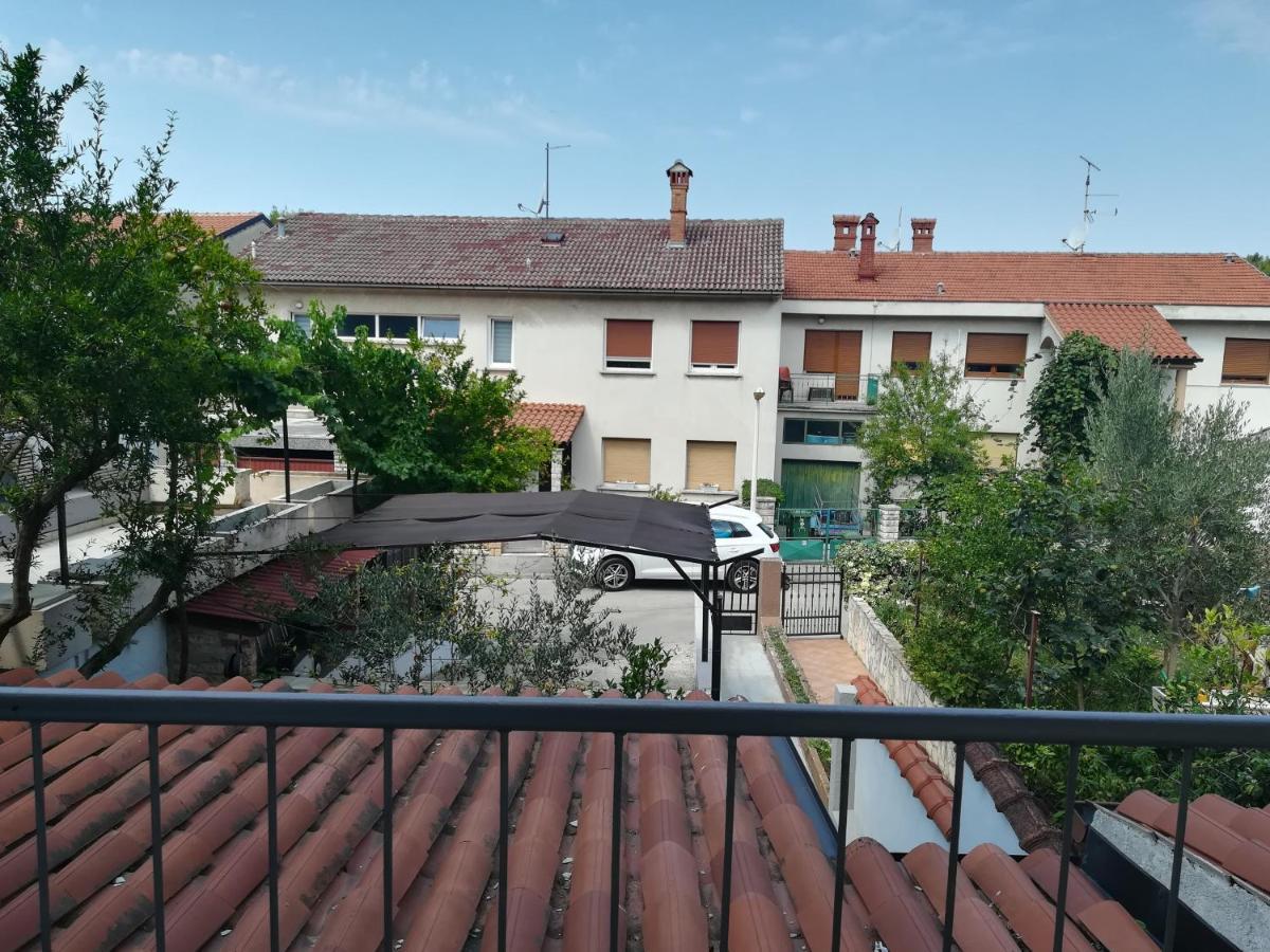 Gortanova br.9. Pula Exterior foto